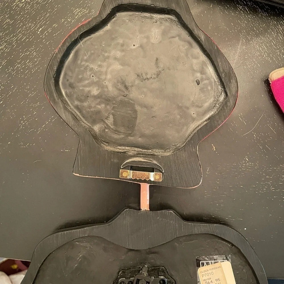 Allen designs Fireman pendulum clock - Picture 7 of 8